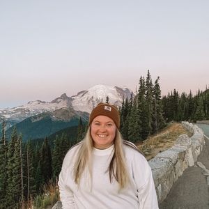 Meet your Posher, Anna